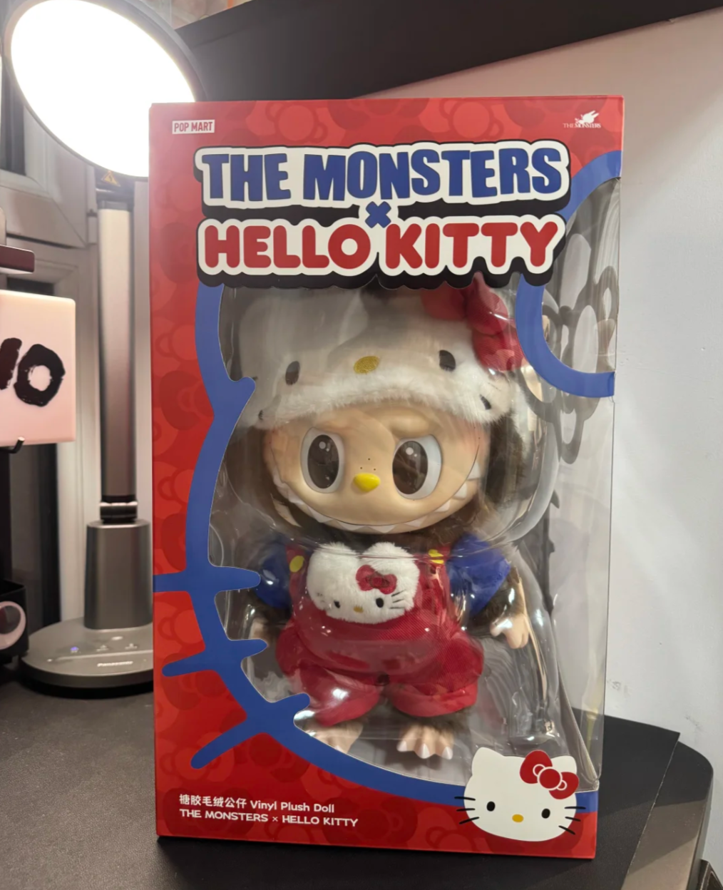 THE MONSTERS x HELLO KITTY -Vinyl Plush Doll